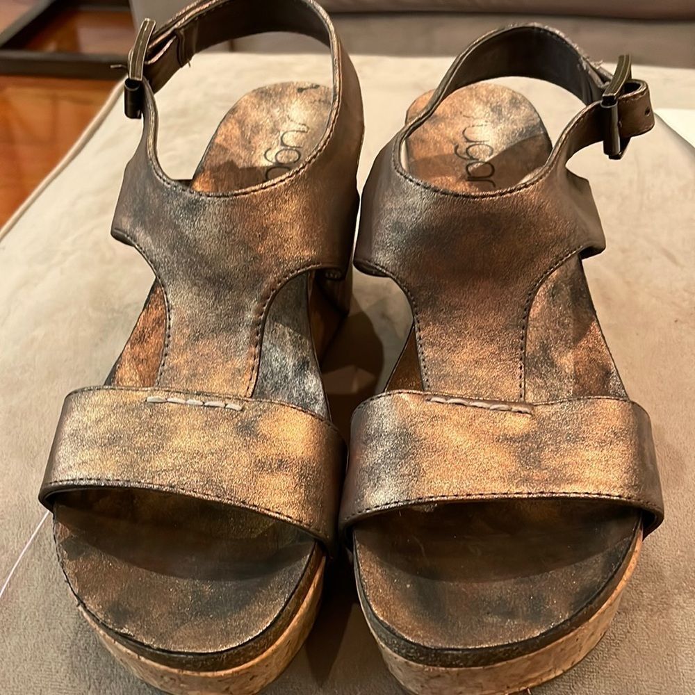 SUGAR, junebug , heels with little wear